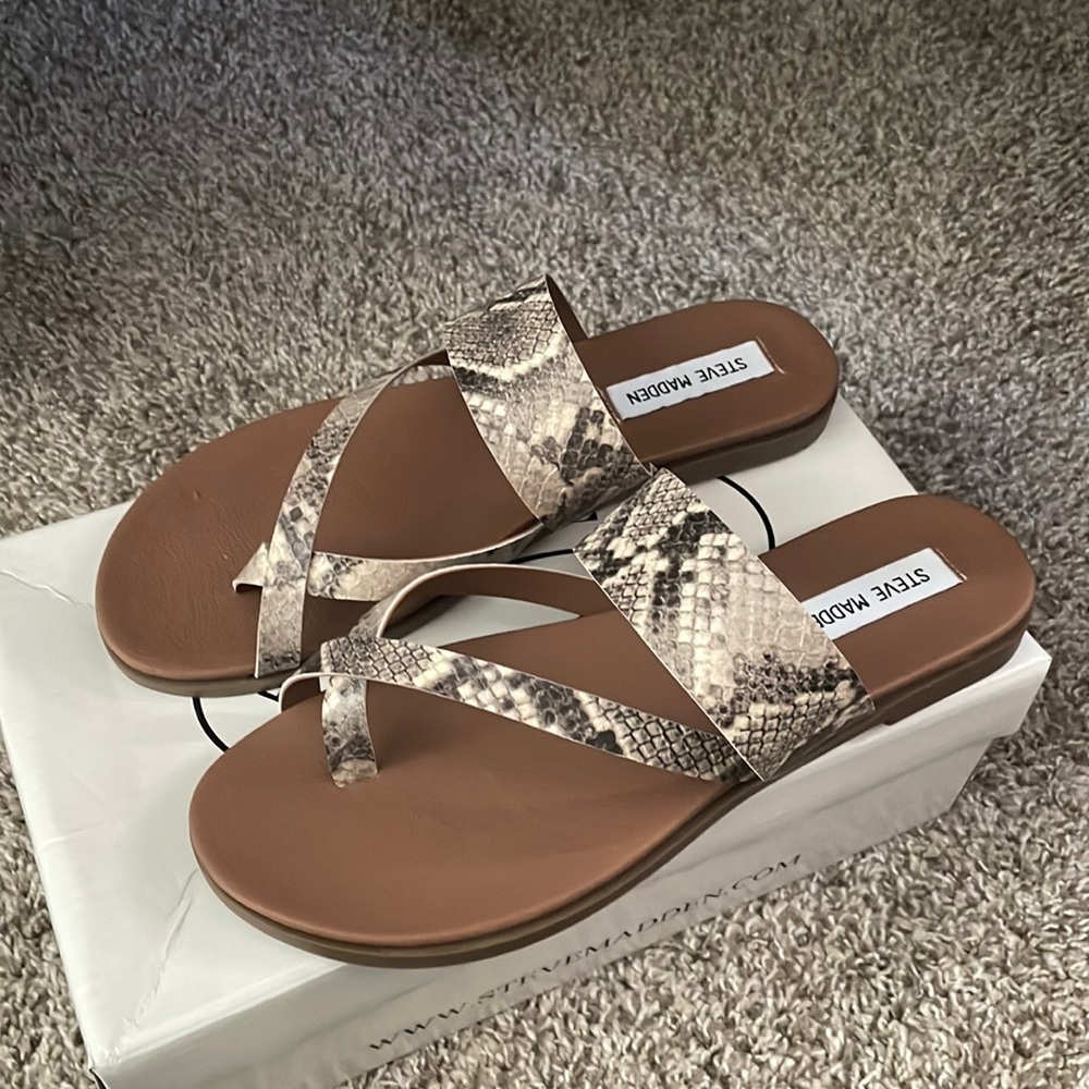 COPY - Steve Madden Athens Sandals NEW size 8.5&10